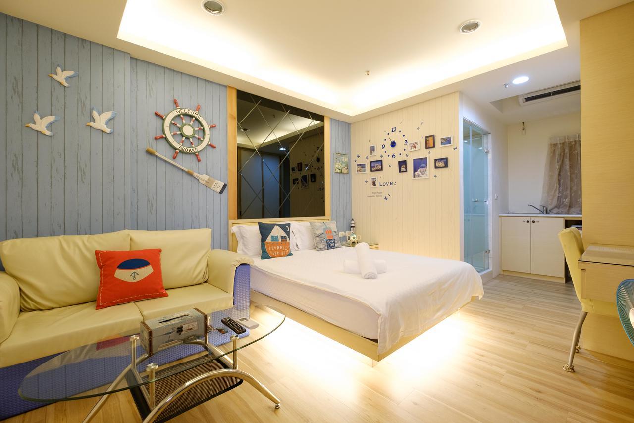 Color Fun Inn Kaohsiung Luaran gambar