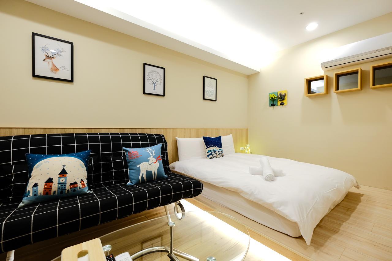 Color Fun Inn Kaohsiung Luaran gambar