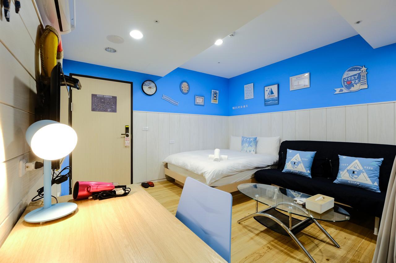 Color Fun Inn Kaohsiung Luaran gambar